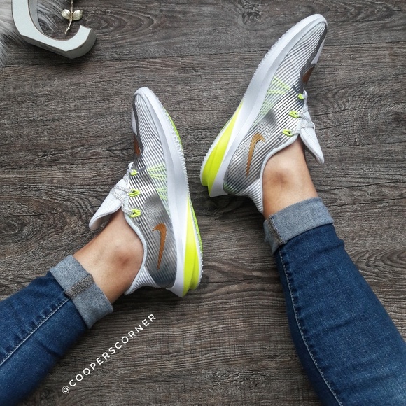 Nike Shoes - NEW Nike Future Speed